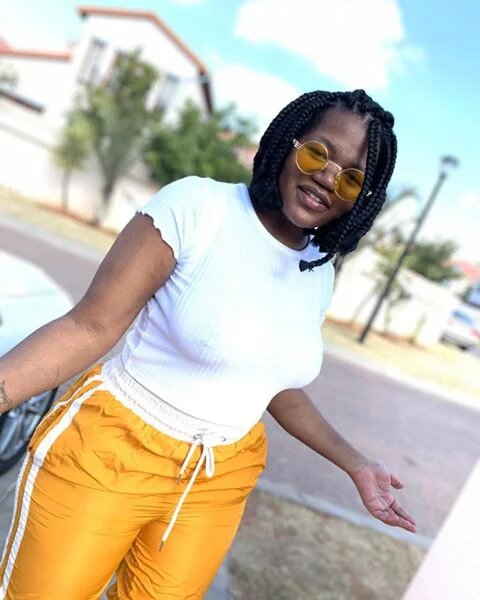 Busiswa Picture